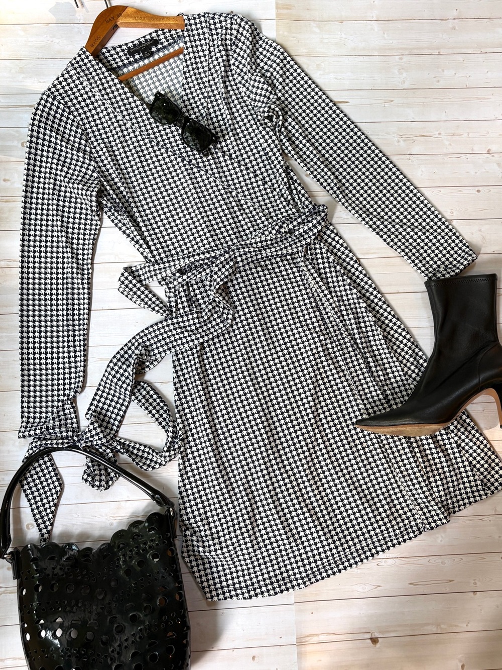 Banana Republic stretch wrap dress